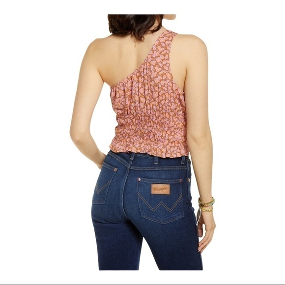 ♥️BP♥️FLORAL One Shoulder Crop Top size ( XS) - Picture 2 of 7